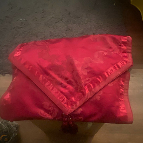 Laura ashley red damask - ashley,