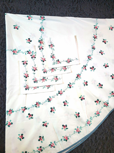 Vintage laura ashley round - ashley,