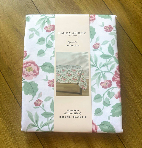 Laura ashley alyworth - ashley,